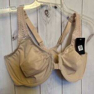 Wacoal Women's Soft Embrace Lace Detail Front-Close Bra 38DD Beige